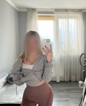Анюта, 20