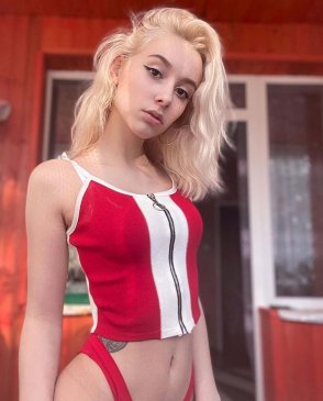 Инесса, 23