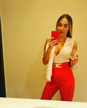 Камилла, 32