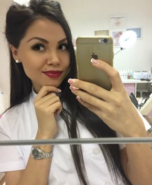 Карина, 27