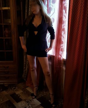 Лена, 38